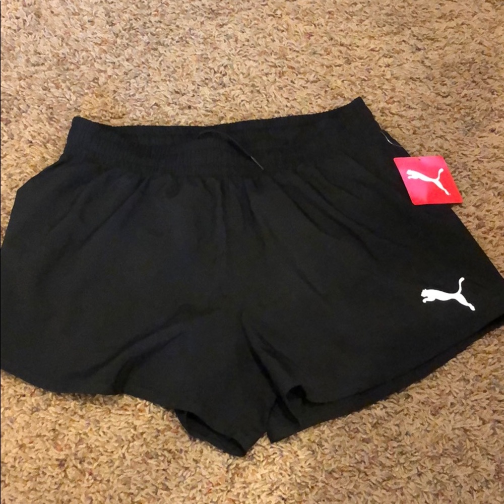 Puma running shorts small